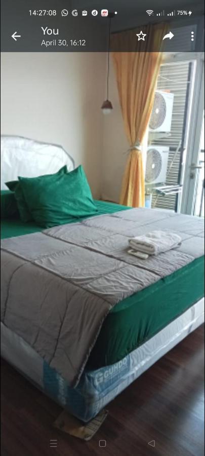 Puri Orchard Apartment Yakarta Exterior foto