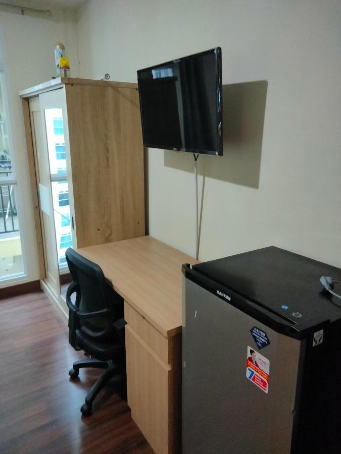 Puri Orchard Apartment Yakarta Exterior foto