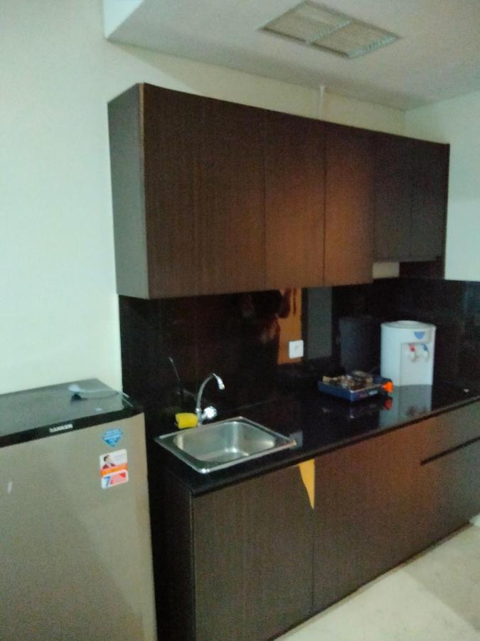 Puri Orchard Apartment Yakarta Exterior foto